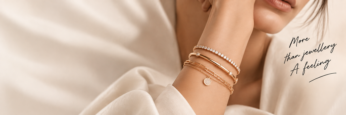 Bracelets collection